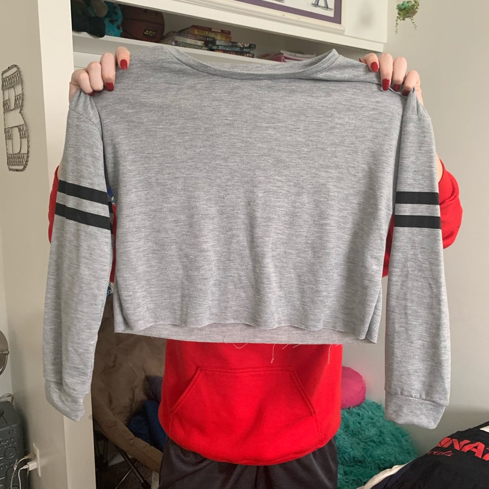 cropped long sleeve